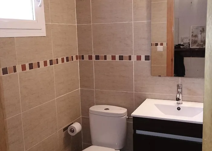 Casa Familiar Con Patio Privado Y Piscina Comunitaria Cerca De La Playa Сasa de vacaciones Málaga