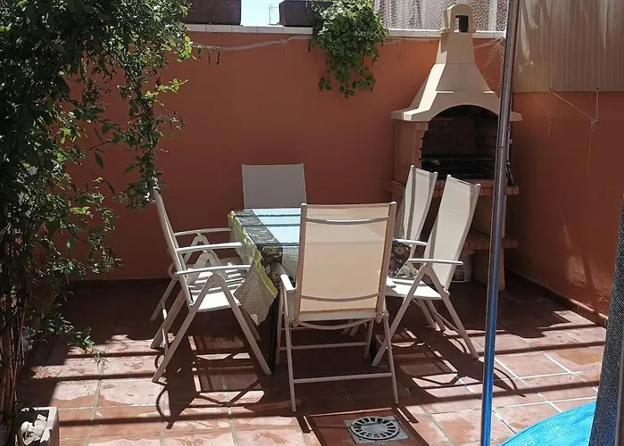 Сasa de vacaciones Casa Familiar Con Patio Privado Y Piscina Comunitaria Cerca De La Playa