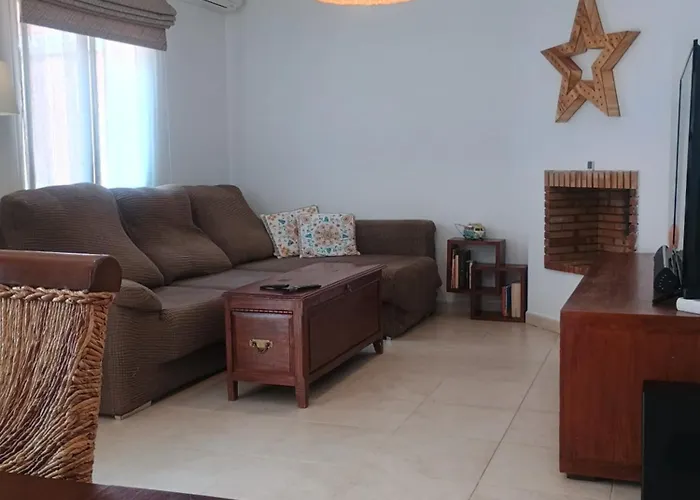 Сasa de vacaciones Casa Familiar Con Patio Privado Y Piscina Comunitaria Cerca De La Playa