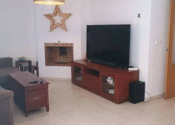 Сasa de vacaciones Casa Familiar Con Patio Privado Y Piscina Comunitaria Cerca De La Playa *