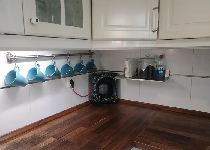 Casa Familiar Con Patio Privado Y Piscina Comunitaria Cerca De La Playa * Málaga