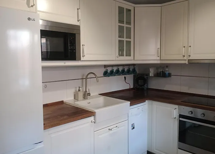 Casa Familiar Con Patio Privado Y Piscina Comunitaria Cerca De La Playa Сasa de vacaciones *